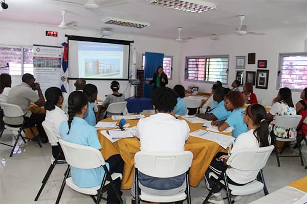 Conferencia de Santiago Tejedor 