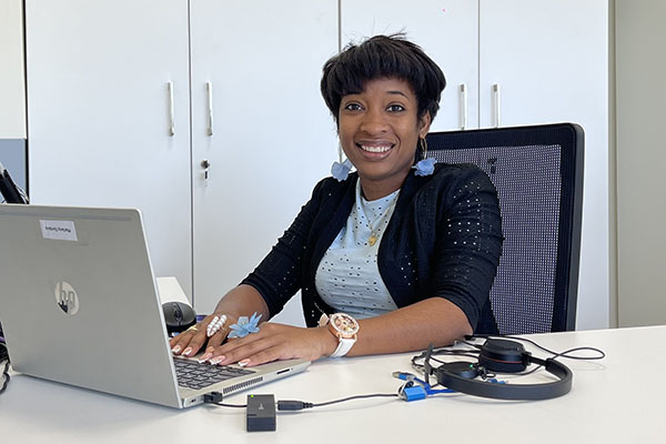 Traslado del equipo de admisiones a las instalaciones de UNIROMANA