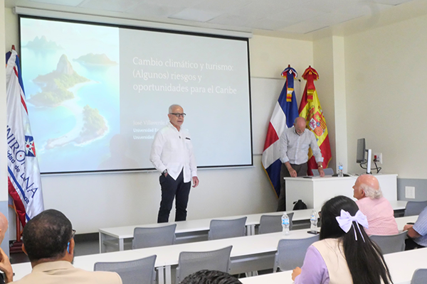 uniromana-charla-villaverde-cuatro