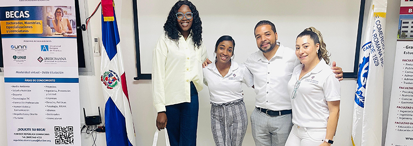 UNIROMANA desarrolla con éxito su sesión informativa en La Romana