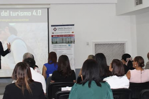 Conferencia de Santiago Tejedor 